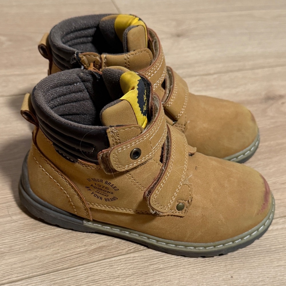 Apakowa Kids Wheat Ankle Boots Side Zip Hook Loop Size 28 EU/ 11 US